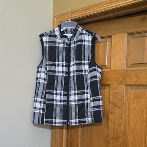 Croft & Barrow Black and White Checkered Women's Vest